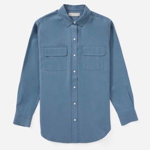 Everlane, The Washable Silk Relaxed Shirt - Powder Blue (sz 4)